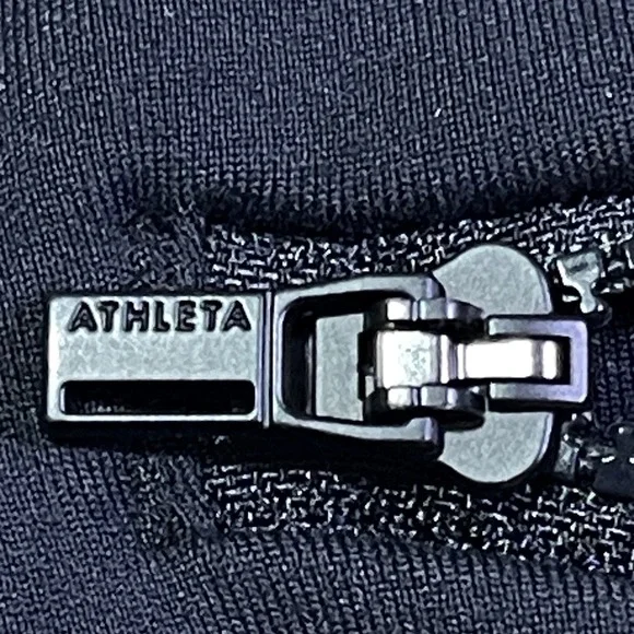 Athleta Venice Velvet Stripe Jogger Black Womens Size M Ribbed Waist Zip Pockets - Picture 11 of 16